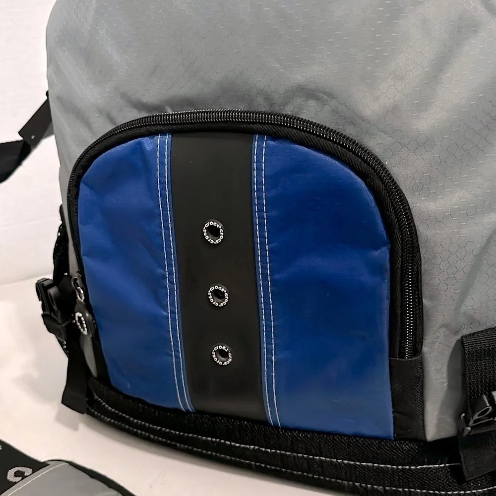 CROCS Student's UNISEX messenger shoulder school laptop bag blue and black NWOT